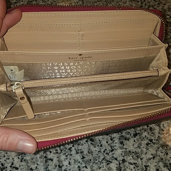 Kate Spade Leather Wallet - Picture 3 of 3